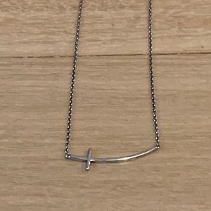 ✨FINAL PRICE ✨ Sterling Silver Cross Necklace